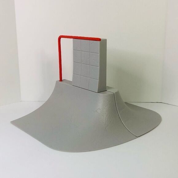 tech deck build a park world tour spin master 13892 light grey red rail - Picture 1 of 8